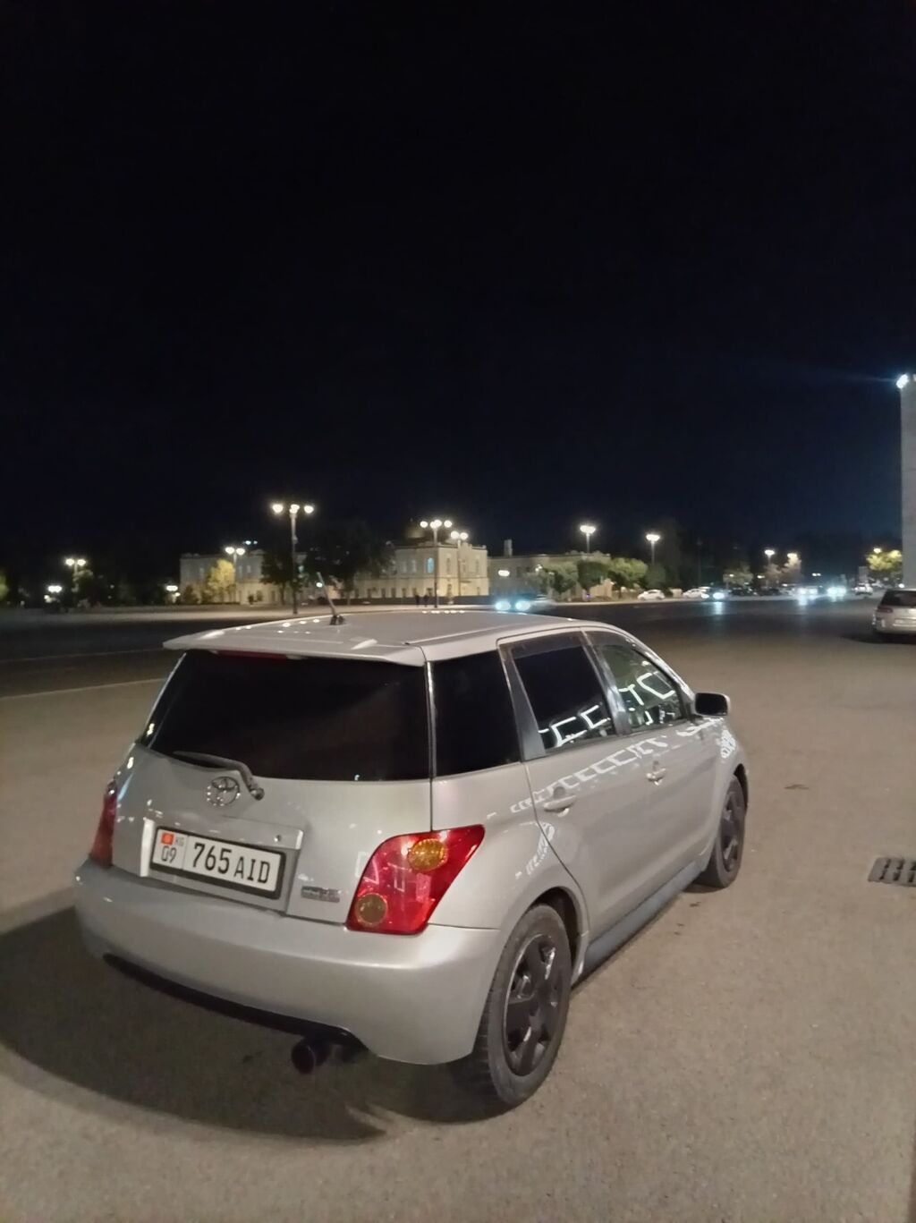 Toyota Ist: 2003 г., 1.5 л, Автомат, Бензин, Хэтчбэк: фото 5