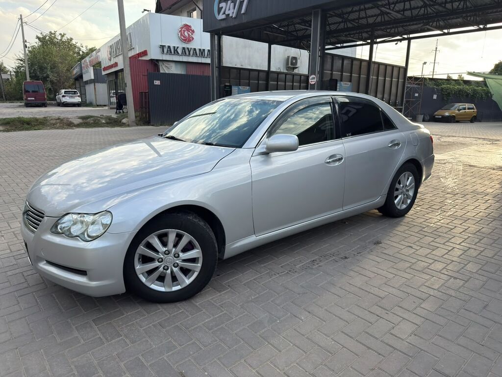 Toyota Mark X: 2005 г., 2.5 л, Автомат, Бензин, Седан: фото 2