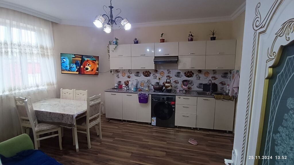 4 otaqlı, 130 kv. m, Kredit yoxdur, Yeni təmirli