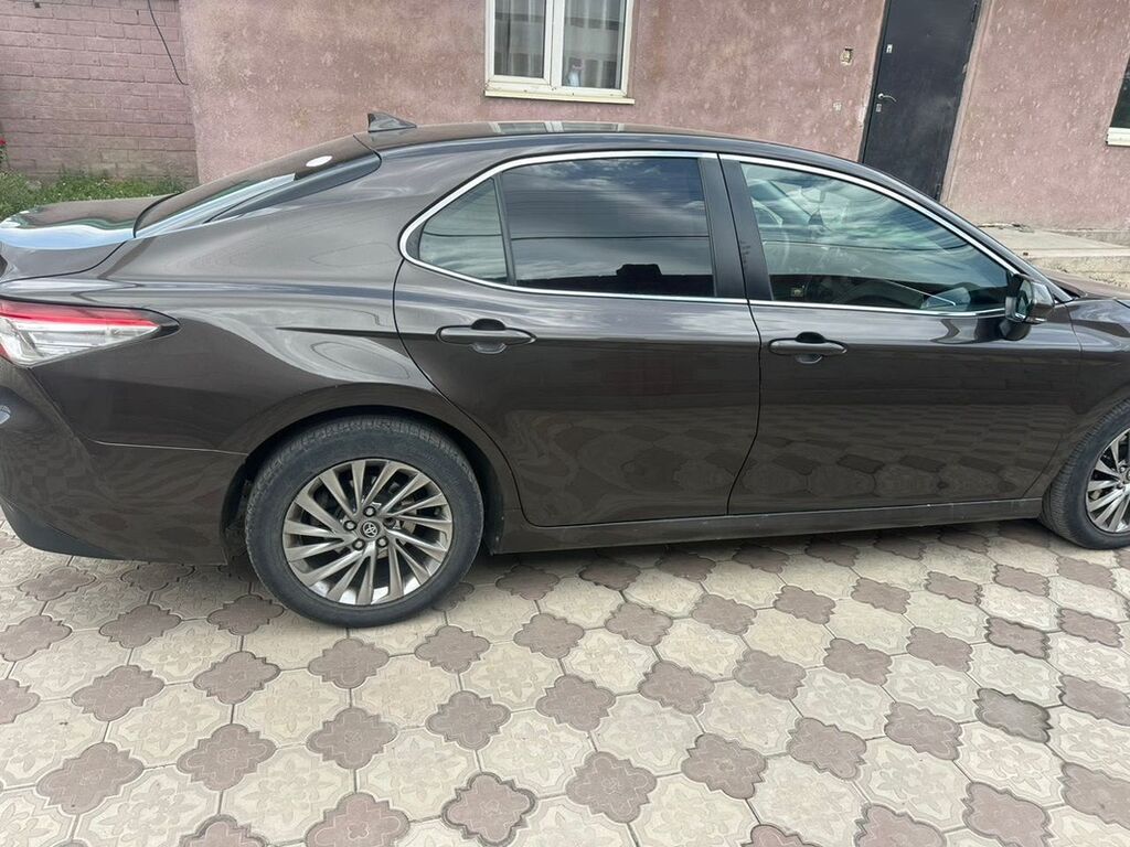 Toyota Camry 2018, 2.0 л, автомат, 251 тыс. км: фото 4