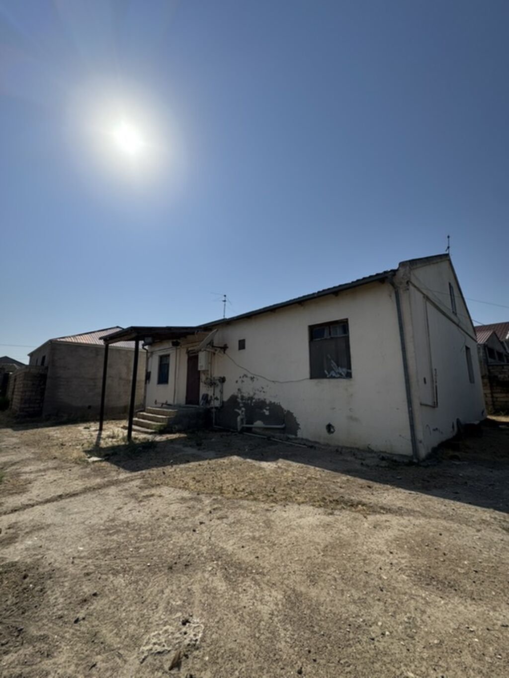 Binə 6 otaqlı, 1000 kv. m, Kredit yoxdur, Orta təmir