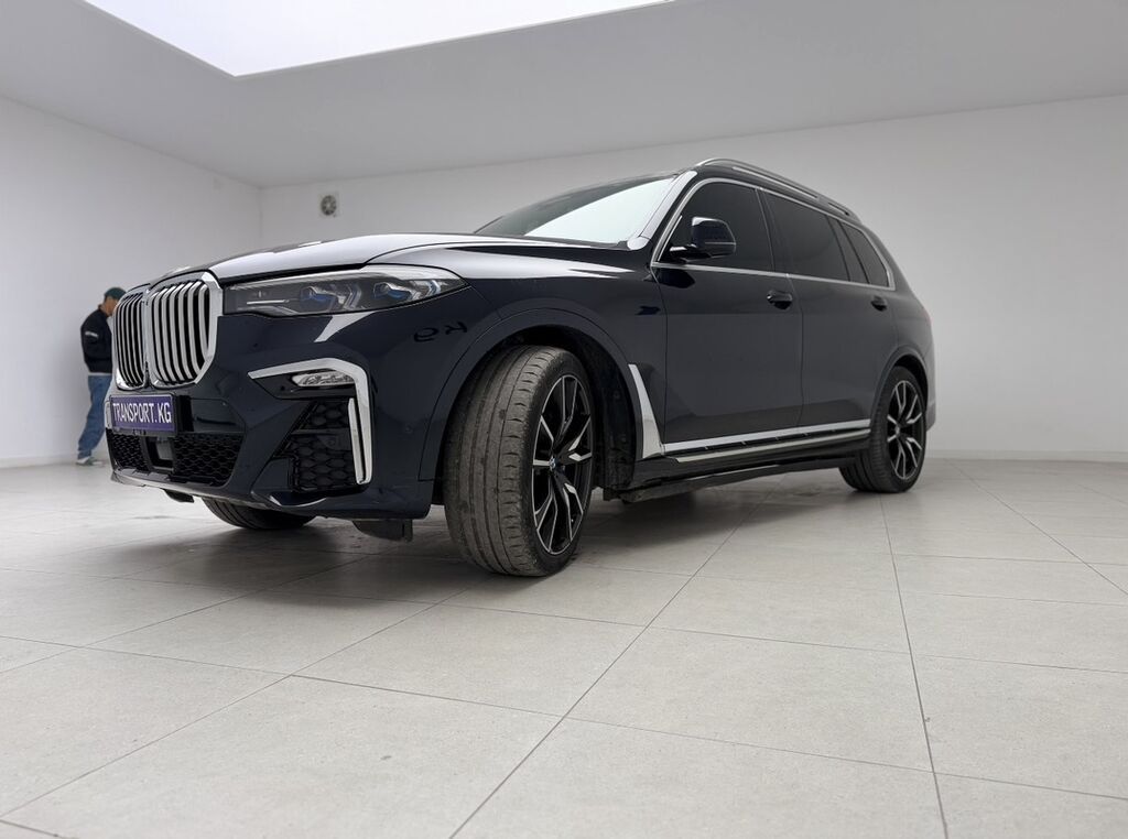 BMW X7: 2021 г., 3 л, Автомат, Дизель, Внедорожник: фото 2