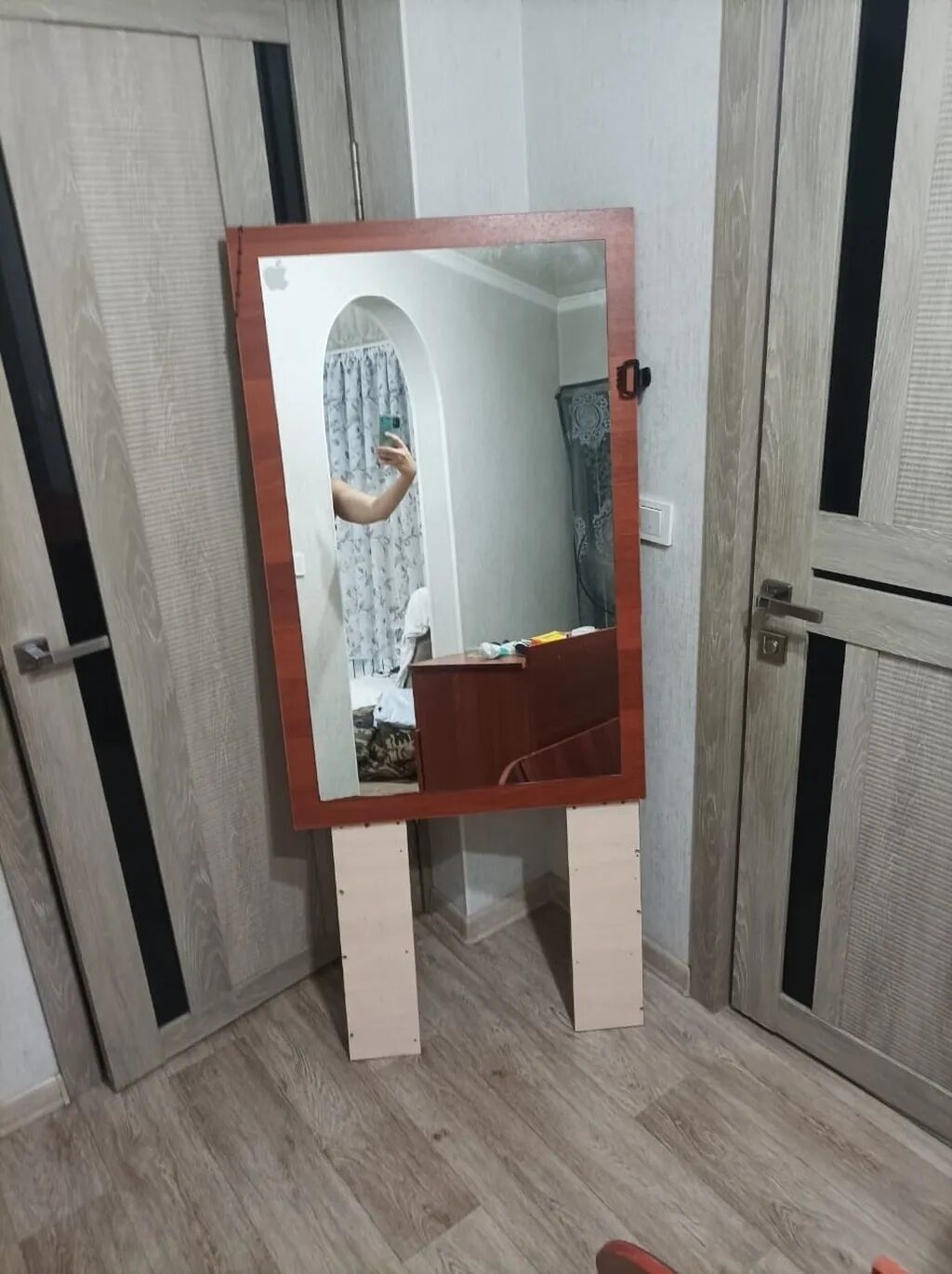 Срочно продаю зеркало, кованая подставка, утятница,.стаканы: фото 5