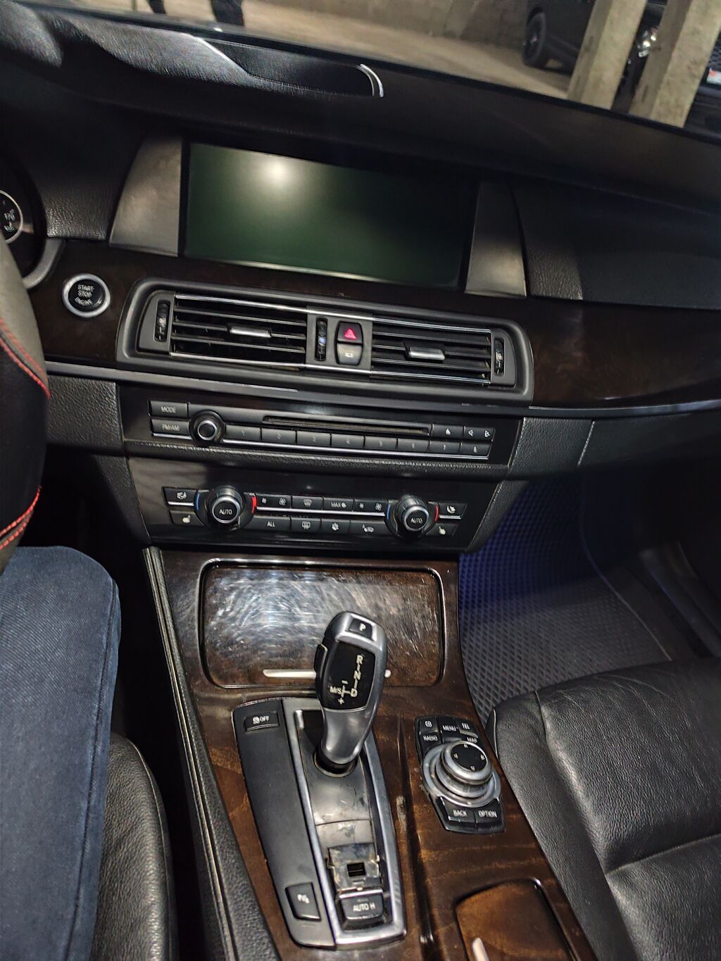 BMW 5 series: 2010 г., 3 л, Автомат, Бензин, Седан: фото 7