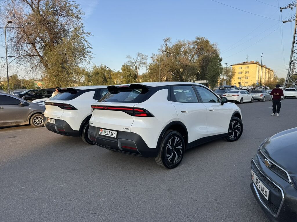 Changan Qiyuan Q05: 2026 г., 13.5 л, Автомат, Электромобиль, Кроссовер: фото 4