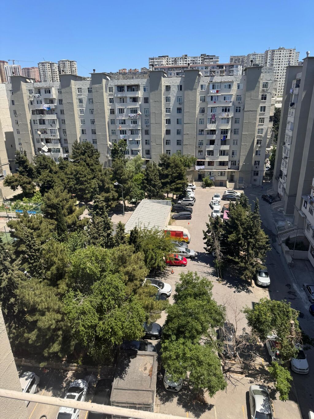 Bakı, 3 otaqlı, Köhnə tikili, m. Həzi Aslanov, 75 kv. m