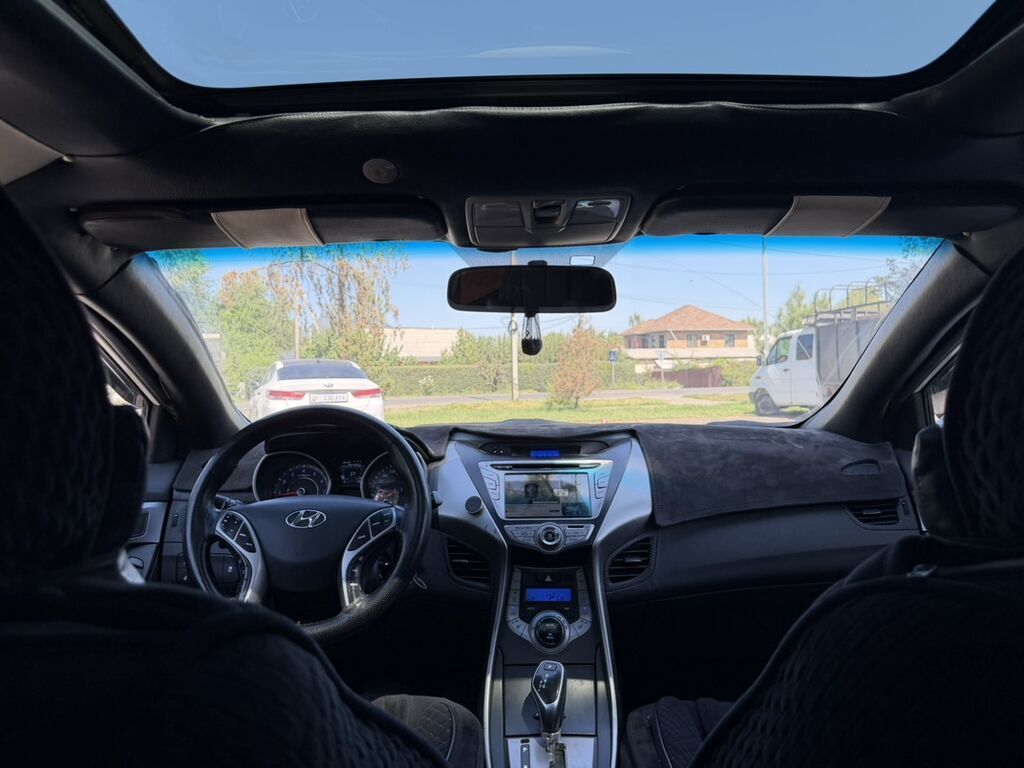 Hyundai Elantra: 2014 г., 1.6 л, Автомат, Бензин, Седан: фото 7