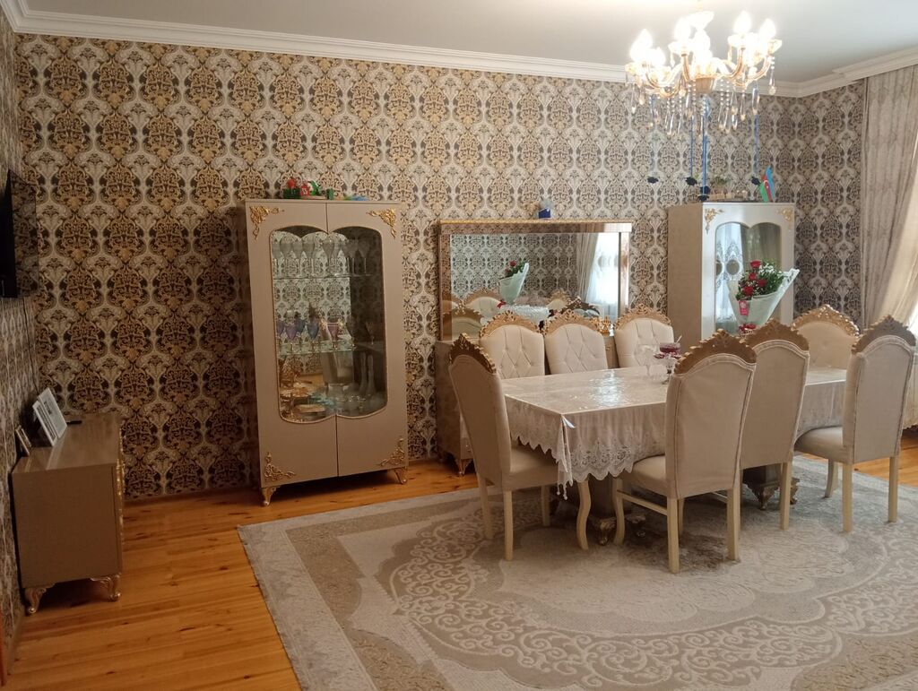 Gəncə, 3 otaqlı, Köhnə tikili, 120 kv. m