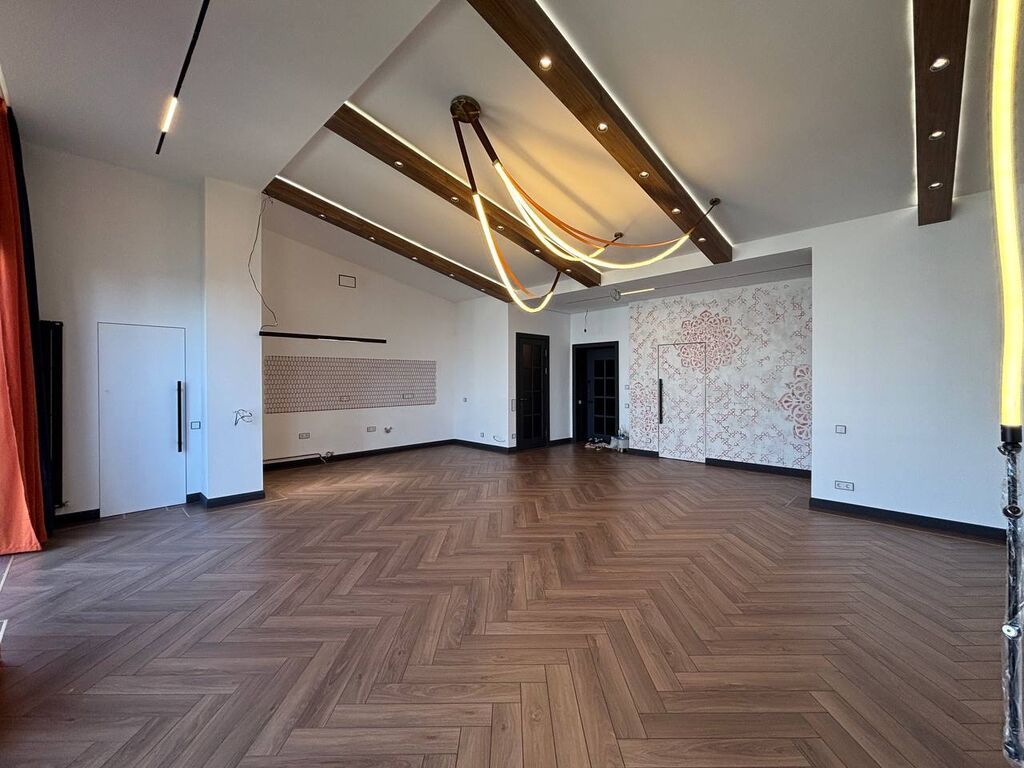 4 комнаты, 141 м², Золотой квадрат Индивидуалка, 10 этаж, Дизайнерский ремонт: фото 7