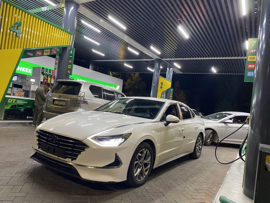 Hyundai Sonata: 2020 г., 2 л, Автомат, Газ, Седан: фото 8