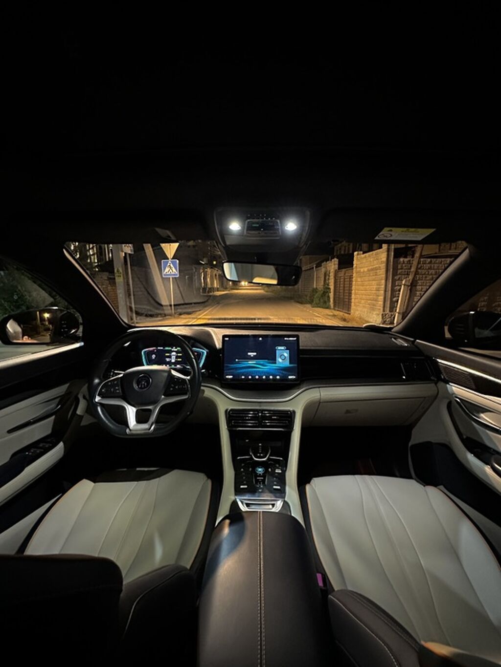 BYD Song Plus: 2023 г., Автомат, Электромобиль, Кроссовер: фото 8