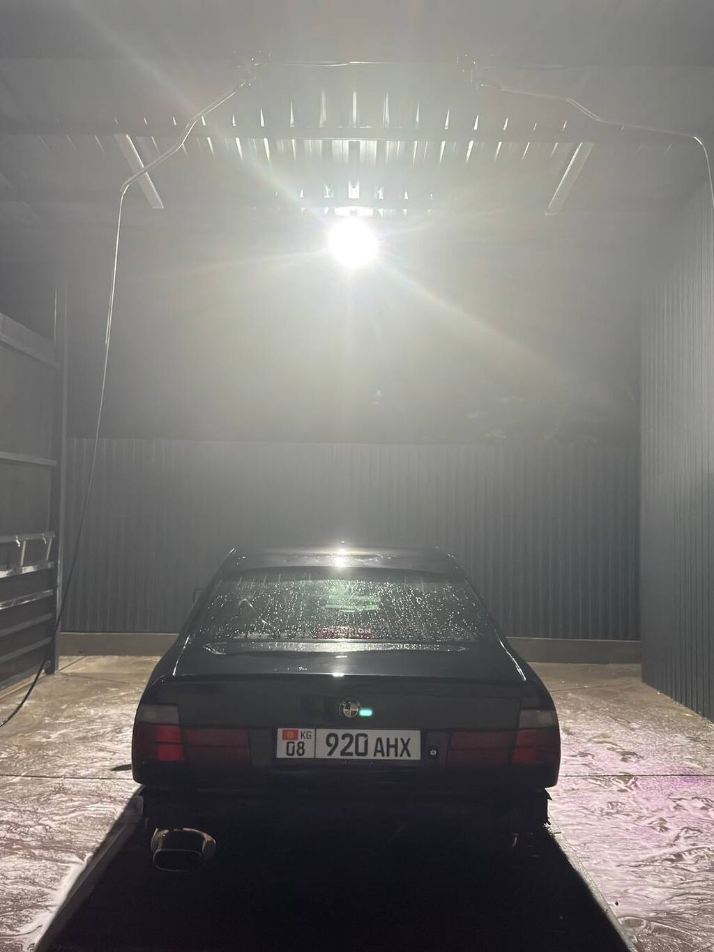 BMW 5 series: 1993 г., 2 л, Механика, Бензин, Седан — фото 3