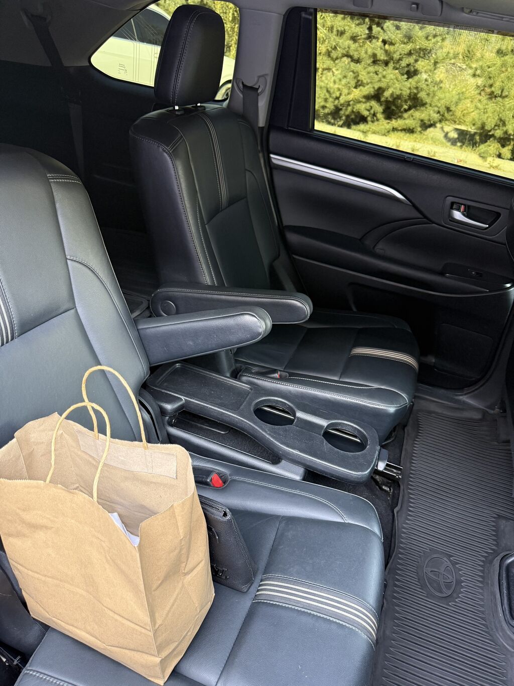 Toyota Highlander: 2017 г., 3.5 л, Автомат, Бензин, Кроссовер: фото 6