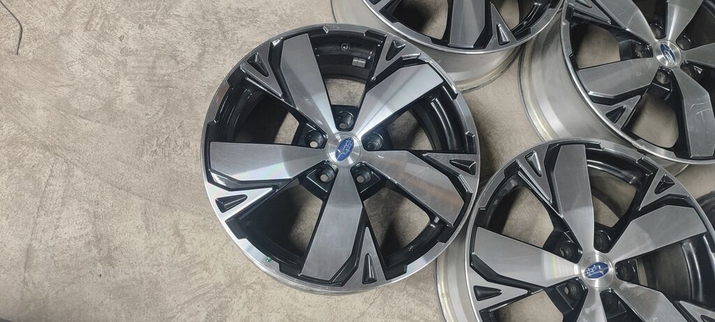 Литые Диски R 18 Subaru, Комплект, отверстий - 5, Б/у: фото 4