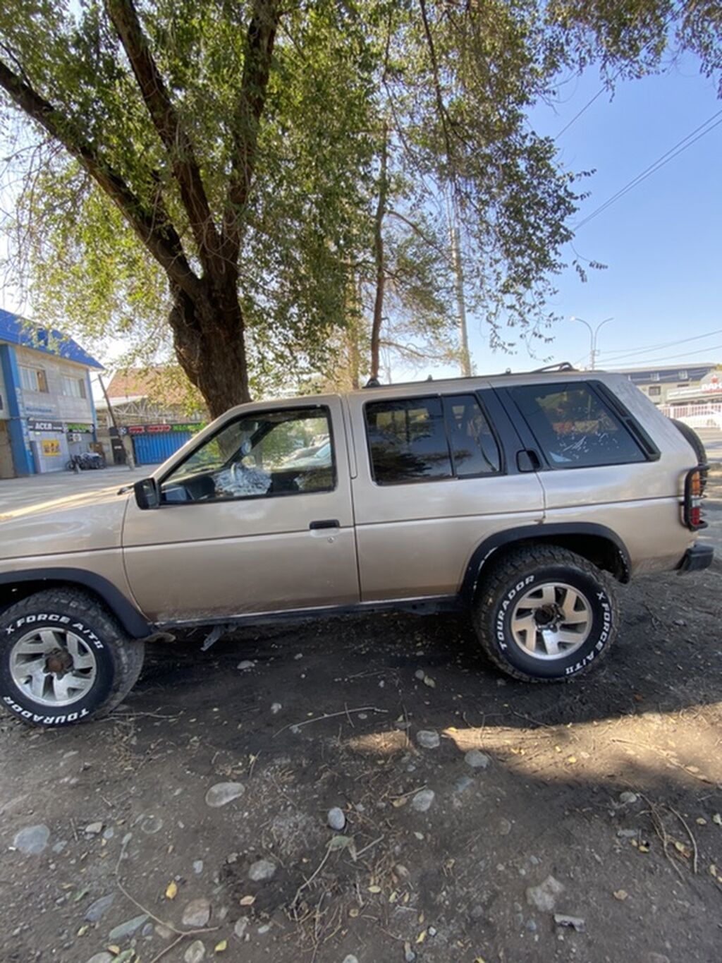 Nissan Pathfinder: 1990 г., 3 л, Автомат, Бензин, Внедорожник: фото 3