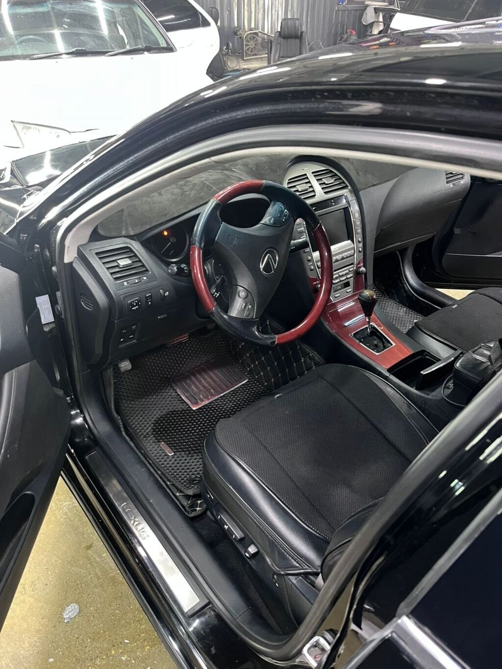 Lexus ES: 2009 г., 3.5 л, Автомат, Бензин, Седан: фото 4