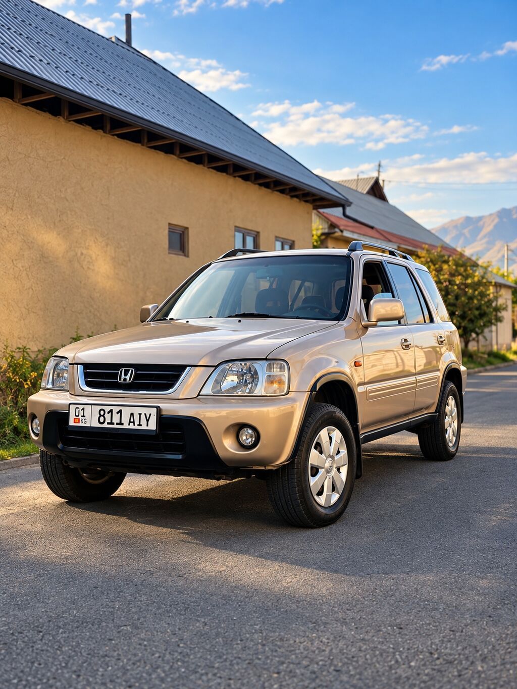 Honda CR-V: 1999 г., 2 л, Автомат, Газ, Кроссовер: фото 2