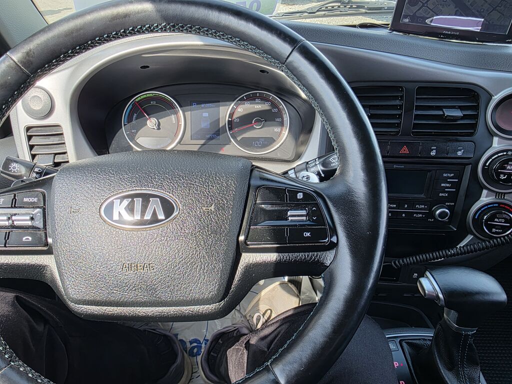 Kia BONGO: 2020 г., 2.6 л, Автомат, Электромобиль, Фургон: фото 2