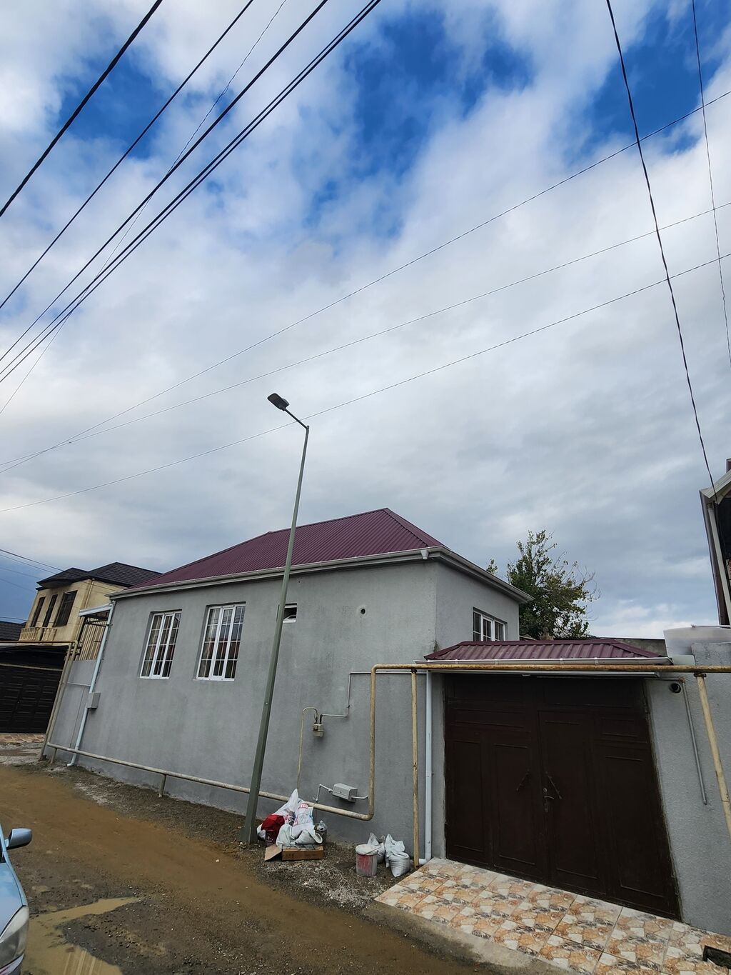 Suraxanı 3 otaqlı, 150 kv. m, Yeni təmirli