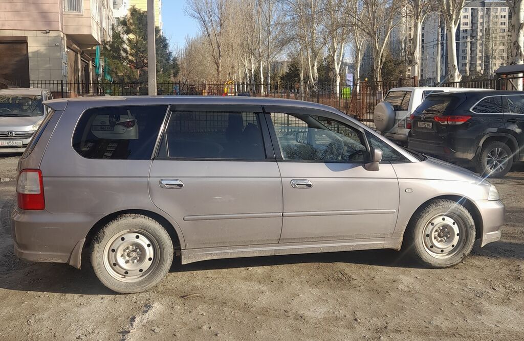 Honda Odyssey: 2003 г., 2.3 л, Автомат, Бензин, Минивэн: фото 3
