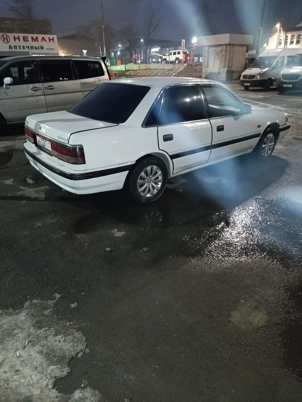 Mazda 626: 1989 г., 2 л, Механика, Бензин, Седан: фото 7
