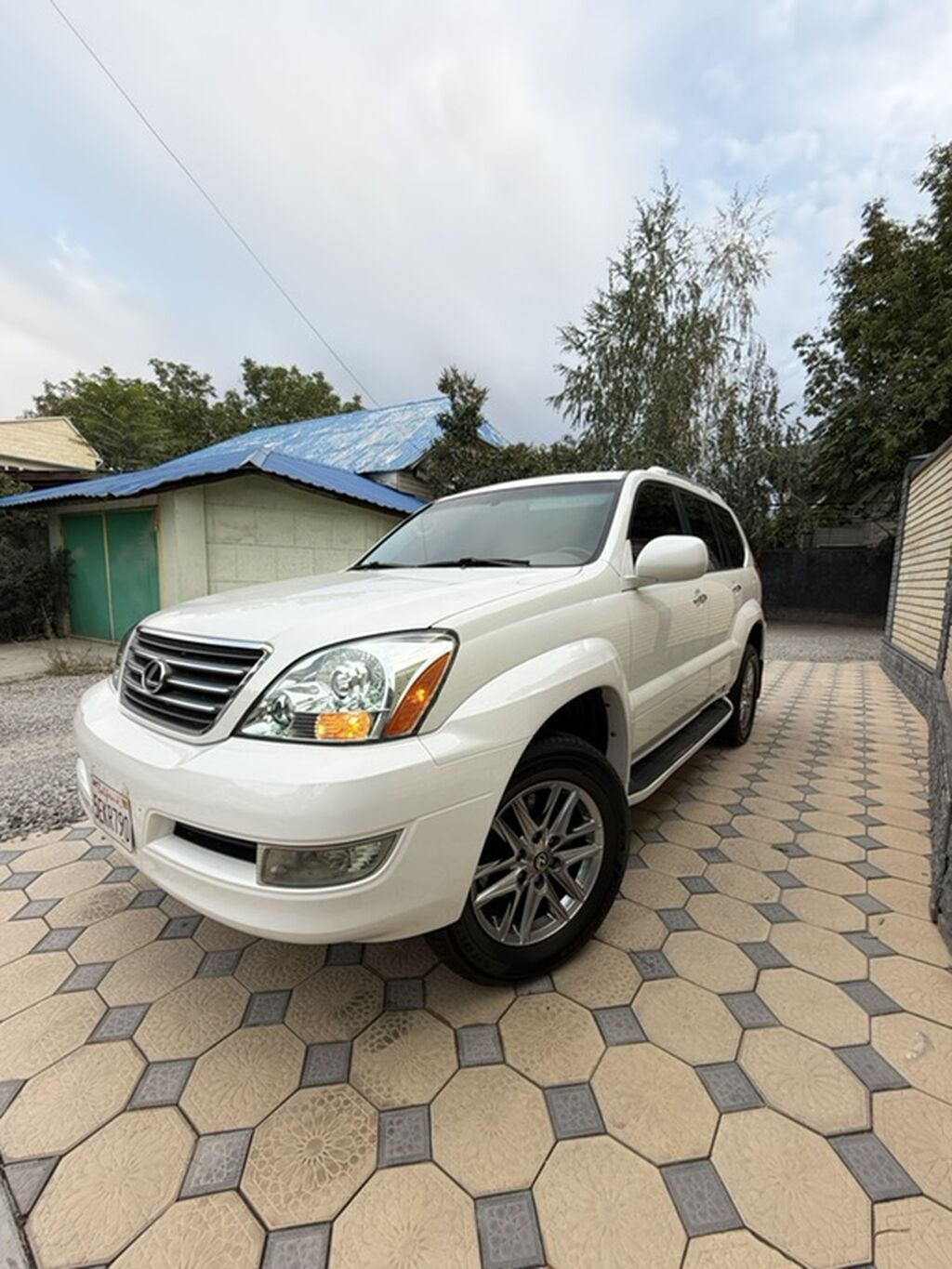 Lexus GX: 2007 г., 4.7 л, Автомат, Газ, Внедорожник: фото 2