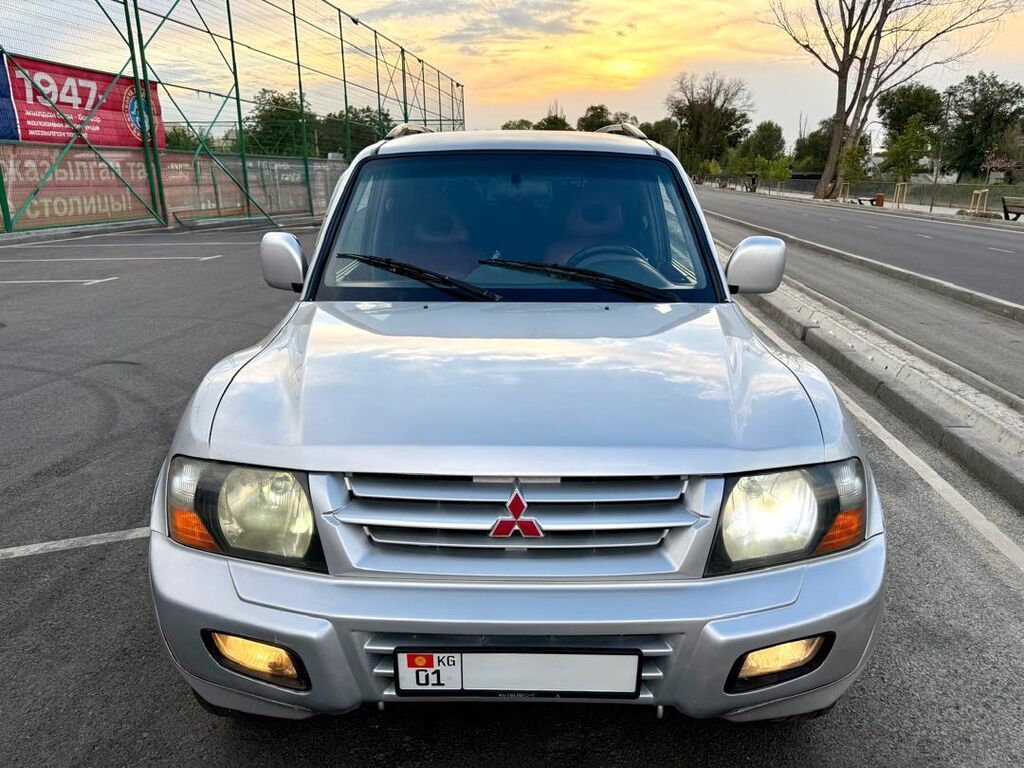 Mitsubishi Pajero: 2001 г., 3.2 л, Автомат, Дизель, Внедорожник: фото 2