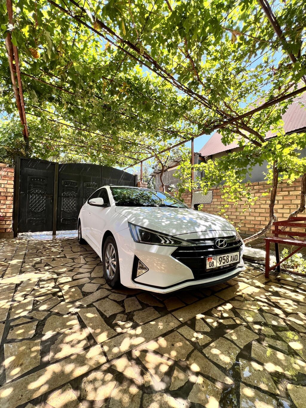 Hyundai Elantra: 2018 г., 1.6 л, Автомат, Бензин, Седан: фото 8