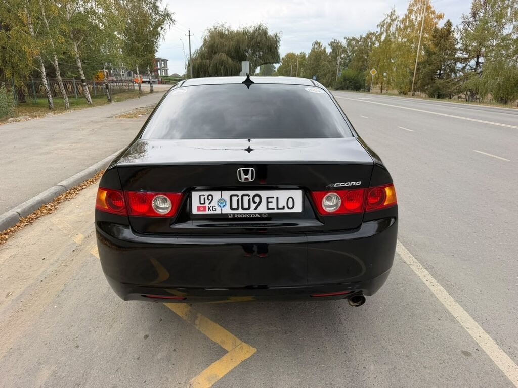 Honda Accord: 2003 г., 2 л, Автомат, Бензин, Седан: фото 5