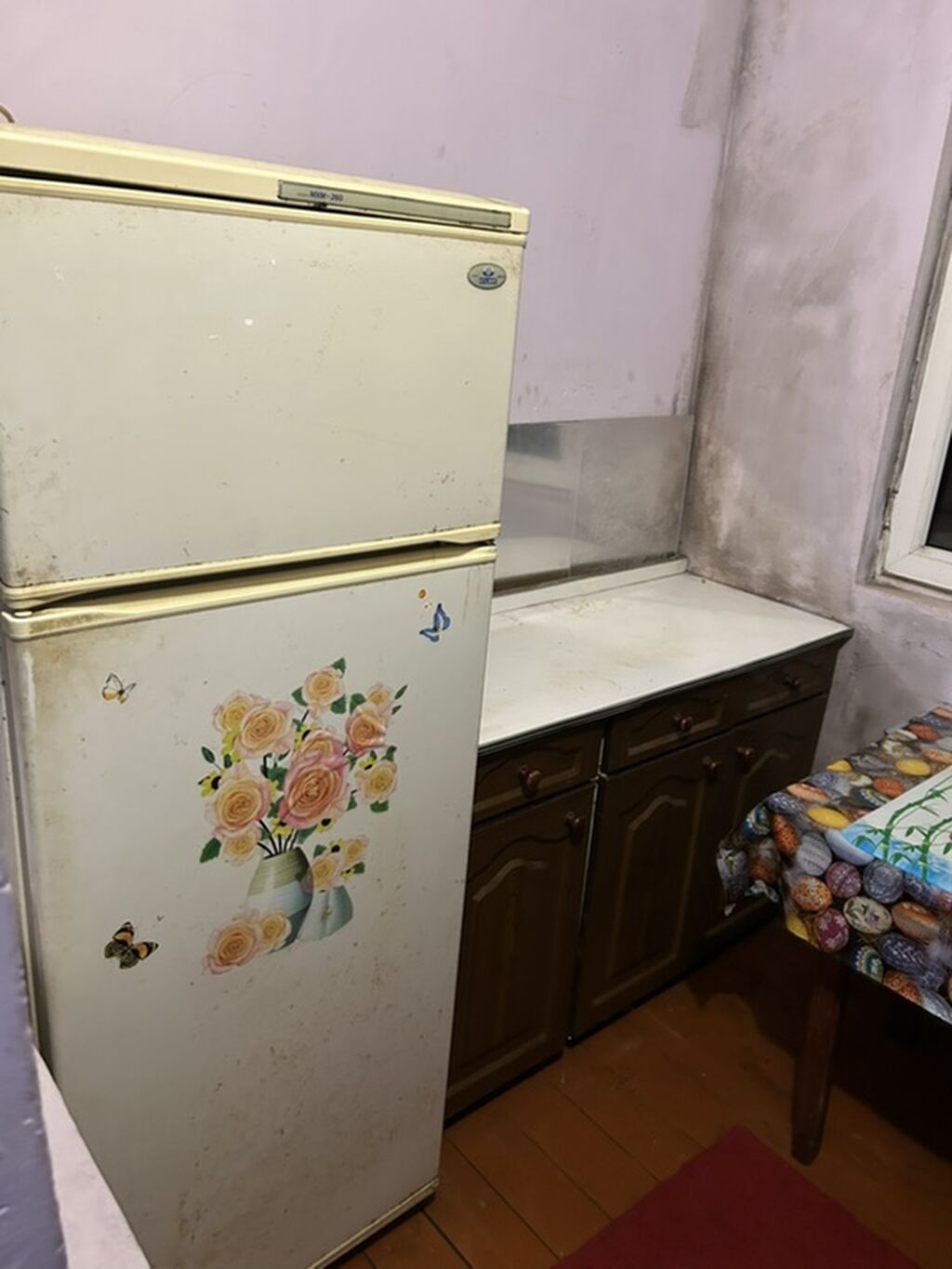Rüstəmov 36. Metroya 4-5 dəqiqə piyada məsafədədir. 1 in 2 yə