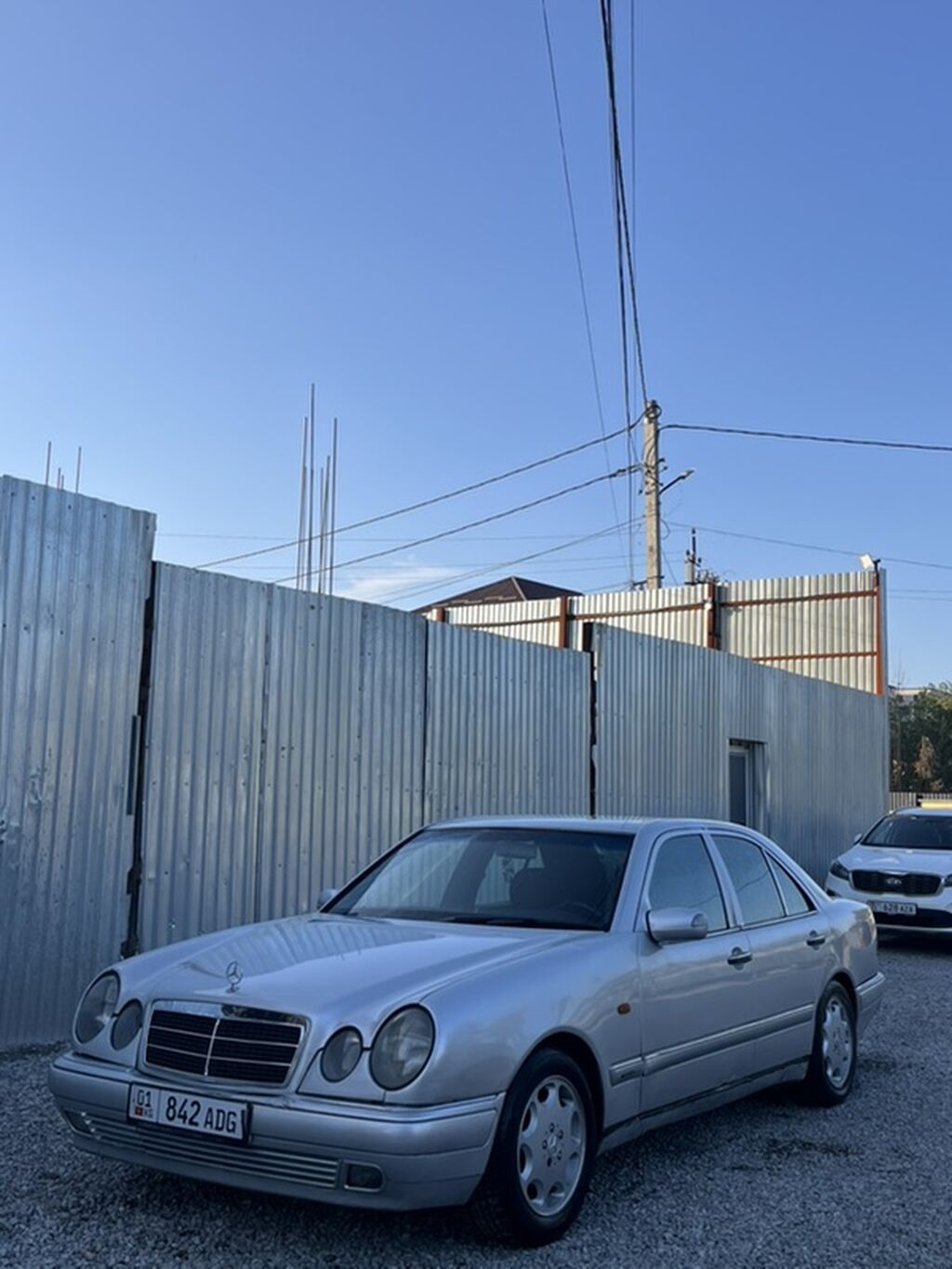 Mercedes-Benz E-Class: 1996 г., 3.2 л, Автомат, Бензин, Седан: фото 3