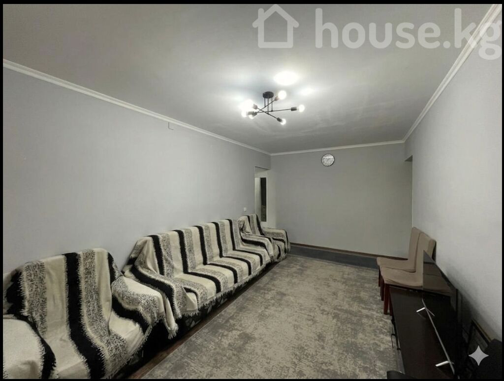3 комнаты, 58 м², 5 мкр 104 серия, 3 этаж, Косметический ремонт: фото 4