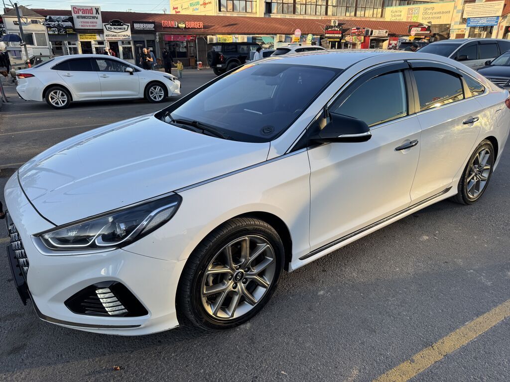 Hyundai Sonata: 2018 г., 2 л, Автомат, Бензин, Седан: фото 2