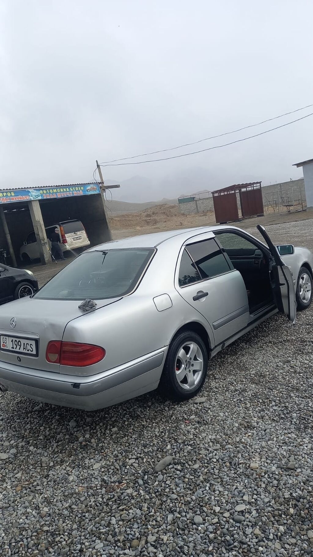 Mercedes-Benz E-Class: 1996 г., 2.3 л, Механика, Бензин, Седан: фото 5
