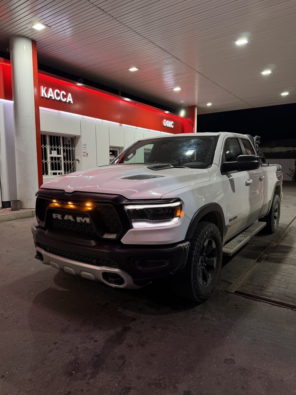 Dodge Ram 1500: 2020 г., 5.7 л, Автомат, Бензин: фото 2