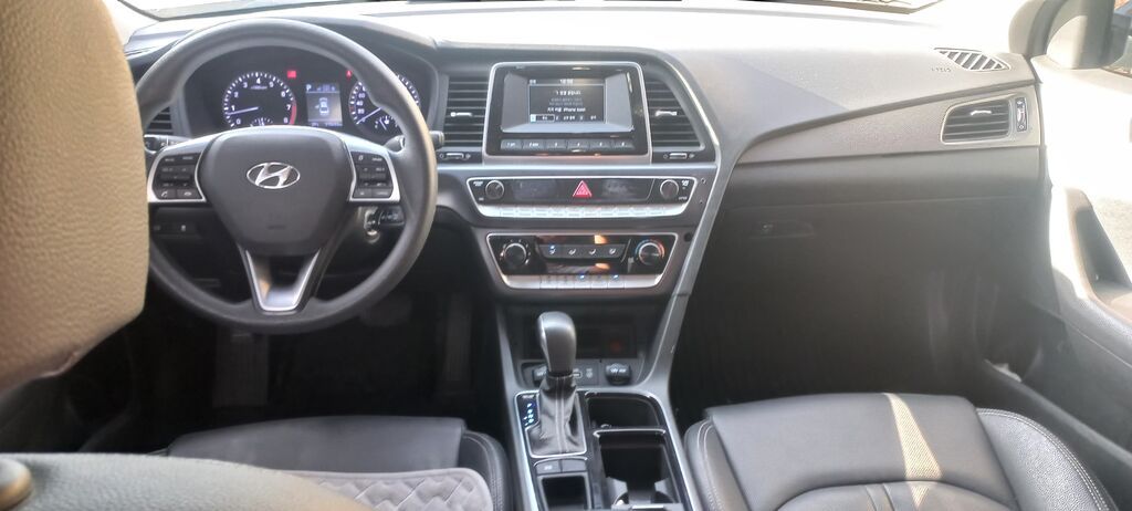 Hyundai Sonata: 2020 г., 2 л, Автомат, Газ, Седан: фото 8