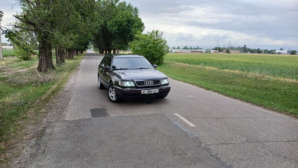Audi A6: 1996 г., 2.6 л, Механика, Бензин, Универсал — фото 8