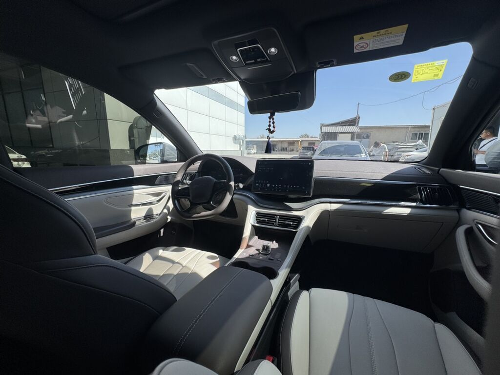 BYD Song Plus: 2025 г., Автомат, Электромобиль, Кроссовер: фото 8