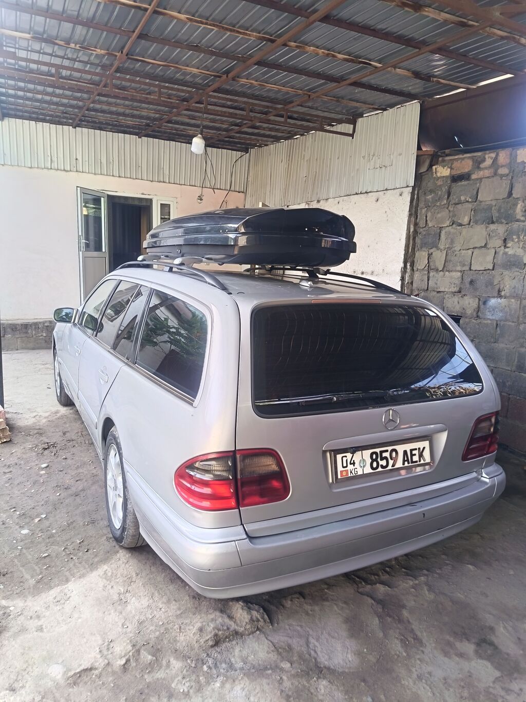 Mercedes-Benz E-Class: 2001 г., Универсал: фото 2