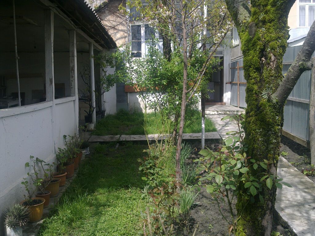 110 kv. m, 3 otaqlı, Kanalizasiya, Qaz, Su