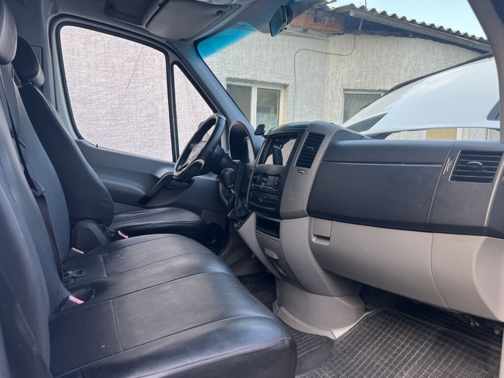 Mercedes-Benz Спринтер: 2009 г., 2.2 л, Механика, Дизель, Бус: фото 8