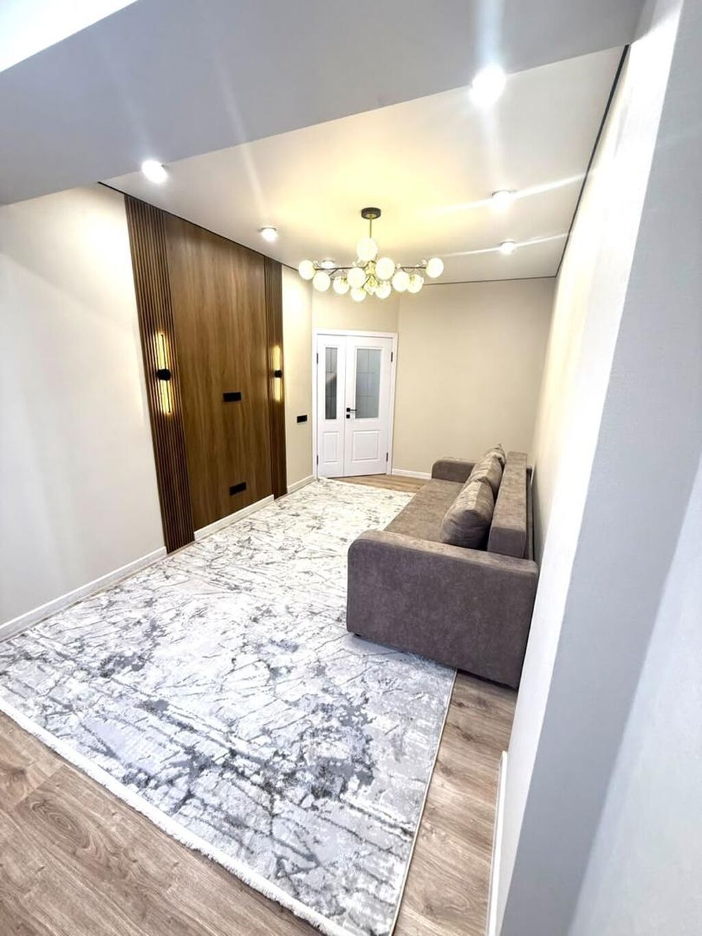 1 комната, 41 м², Пишпек Элитка, 3 этаж, Евроремонт: фото 2