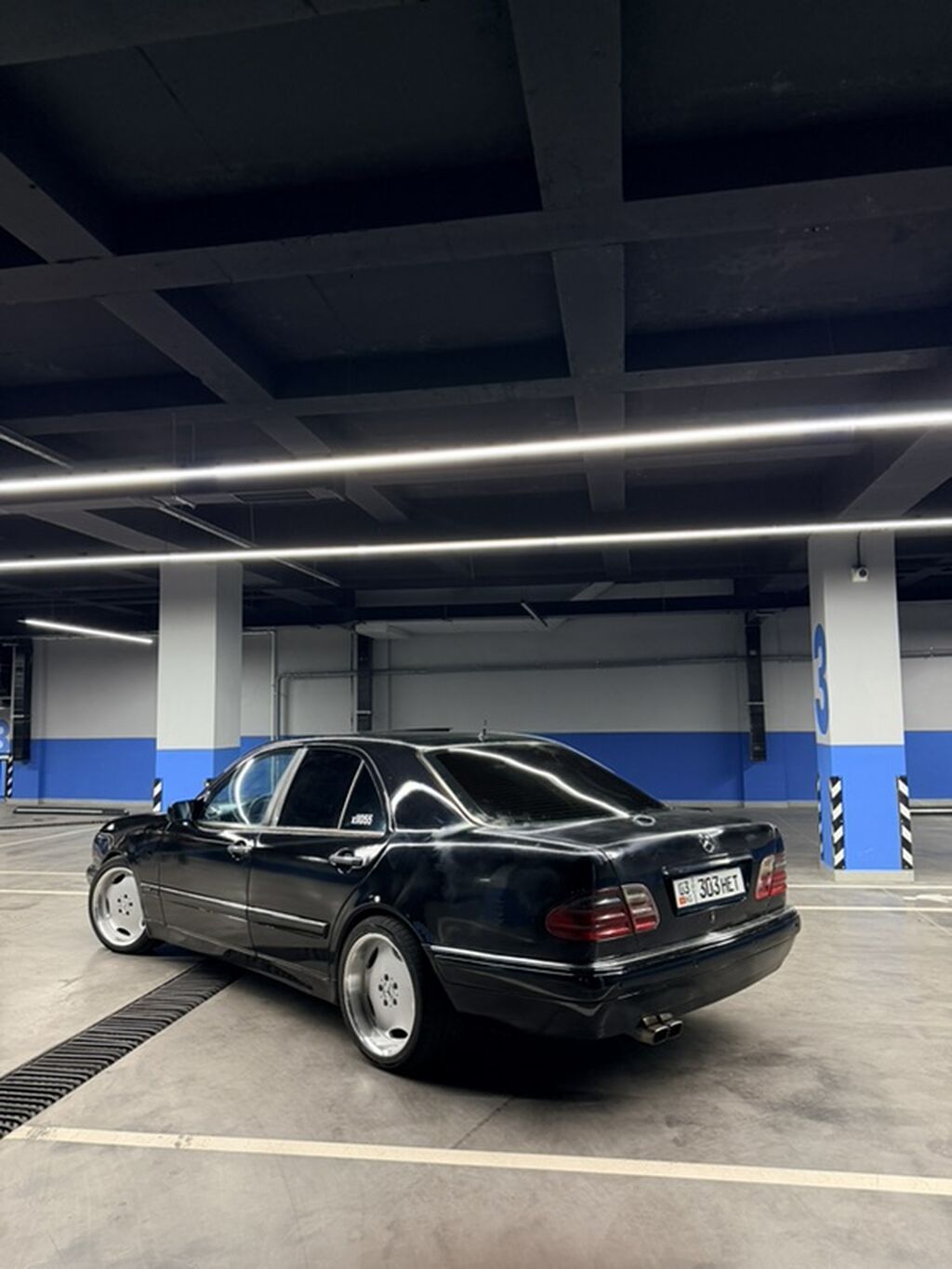 Mercedes-Benz E-Class: 1997 г., 4.3 л, Автомат, Бензин, Седан: фото 3