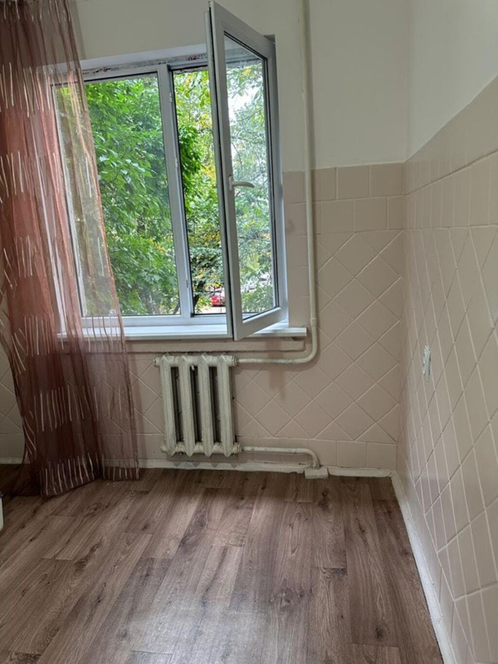 3 комнаты, 58 м², 10 мкр 104 серия, 2 этаж, Косметический ремонт: фото 3