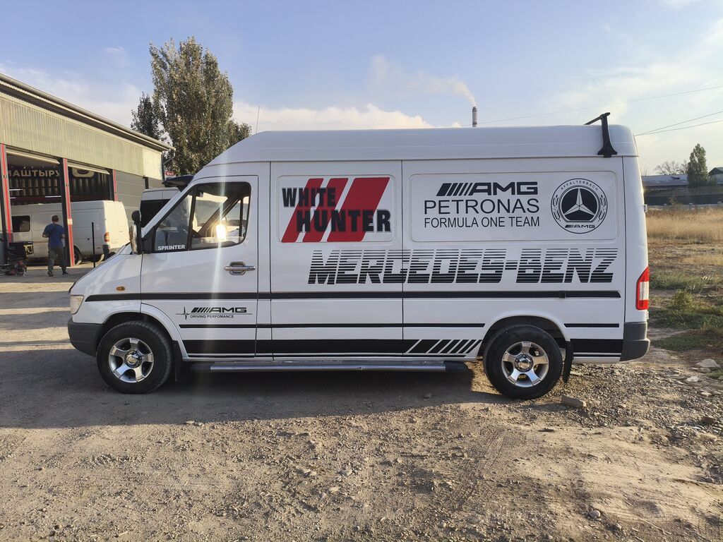 Mercedes-Benz Спринтер: 1999 г., 3.2 л, Механика, Дизель, Бус: фото 2