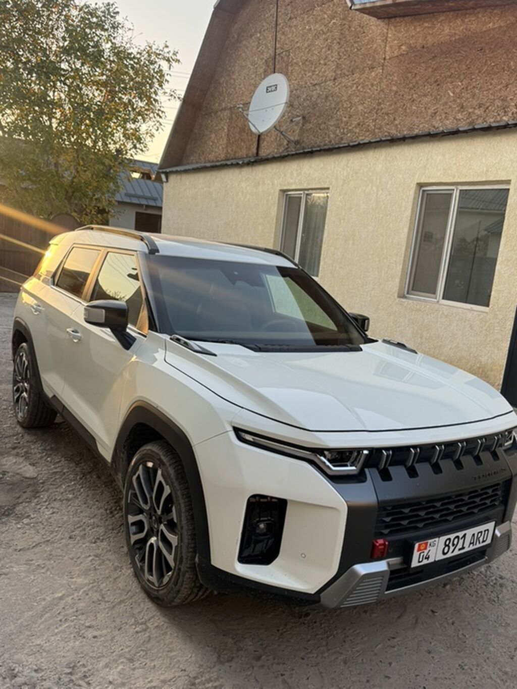 Ssangyong Torres: 2023 г., 1.5 л, Автомат, Бензин, Кроссовер: фото 2