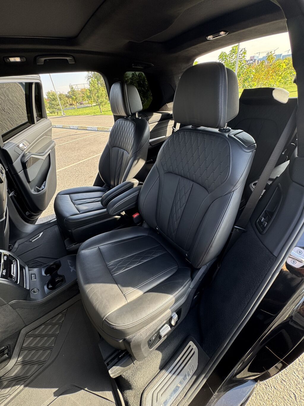 BMW X7: 2022 г., 4.4 л, Автомат, Бензин, Внедорожник: фото 4