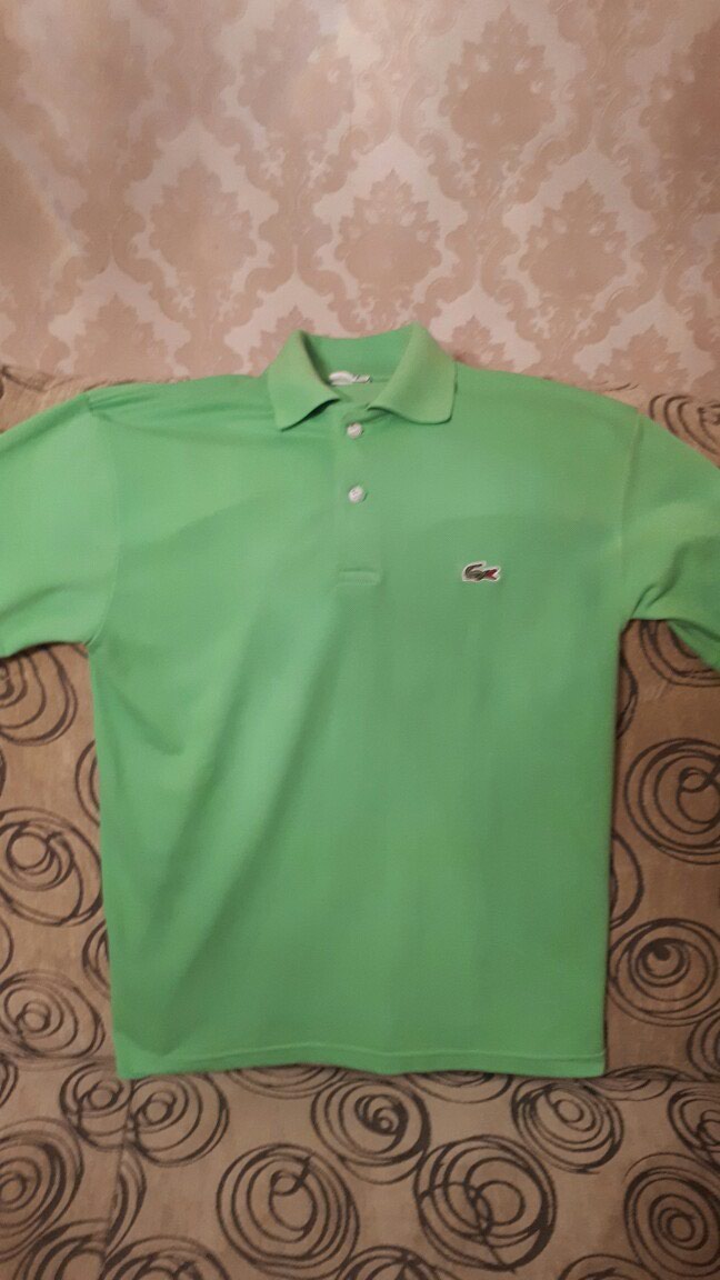 Футболки: Продаю поло LACOSTE в отличном состоянии,размер L на lalafo.kg Продаю поло LACOSTE в отличном состоянии,размер L в Бишкек