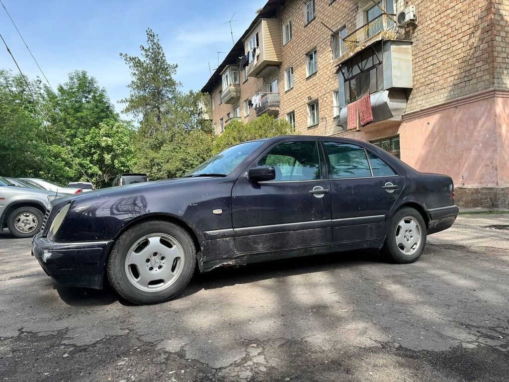 Mercedes-Benz E-Class: 1999 г.: фото 2