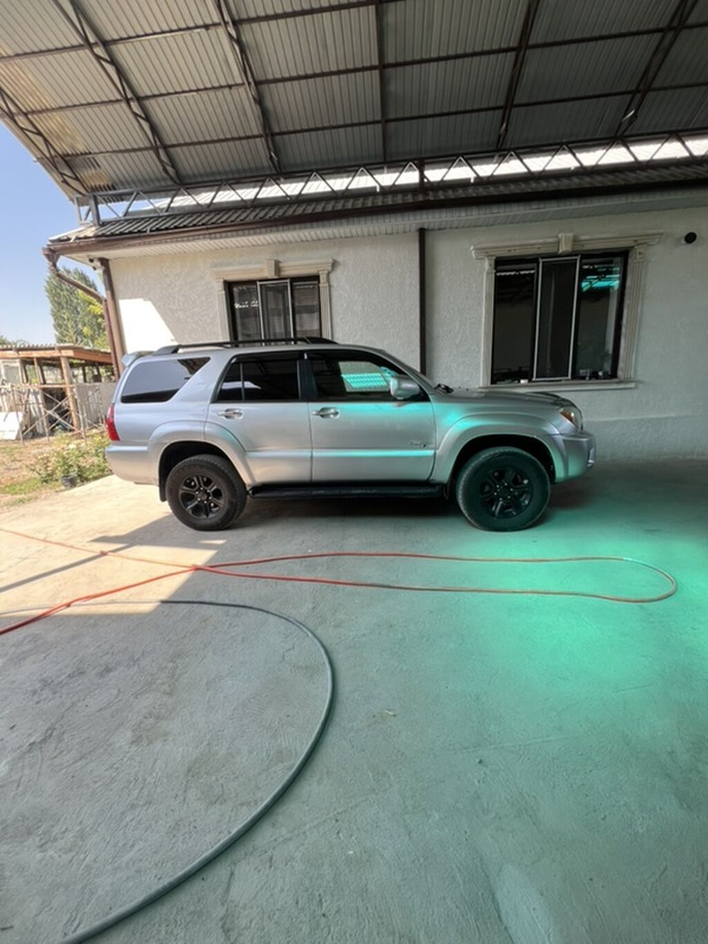 Toyota 4Runner: 2006 г., 4 л, Автомат, Газ, Внедорожник: фото 2